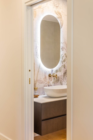 Bagno in stile contemporaneo di 5 di Claudia Del Core Architetto Bagno in stile contemporaneo di 5 di Claudia Del Core Architetto