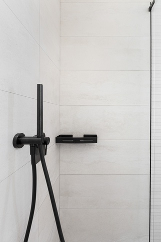 Bagno in stile contemporaneo di 4 di AD Design Bagno in stile contemporaneo di 4 di AD Design