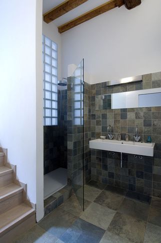 Bagno in stile contemporaneo di 6 di atrestudio