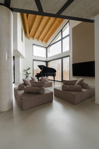 Open Space in stile soft industrial di 60 di Simona Fogalesi interior designer