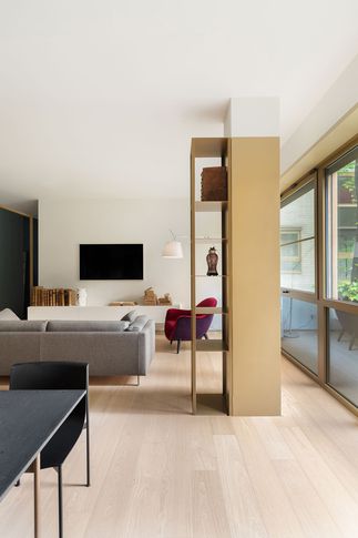 Open Space in stile minimal di 60 di MGK | Mohamed Keilani Studio