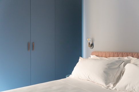 Camera da Letto in stile eclettico di 14 di GALATI CASMIRO GIORNO