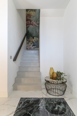 Open Space in stile moderno di 140 di CarnetCasa Open Space in stile moderno di 140 di CarnetCasa