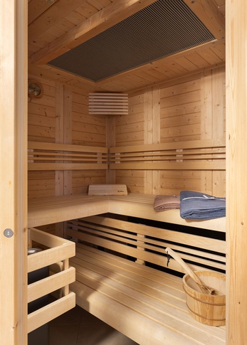Bagno in stile contemporaneo di 12 di Annalisa Carli Architetto