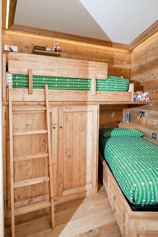 Camera da Letto in stile rustico di 14 di Elena Vigano' Architetto