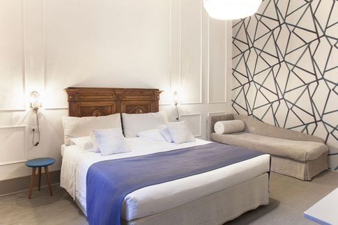 Camera da Letto in stile eclettico di 15 di ZPSTUDIO