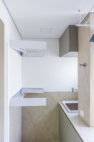 Lavanderia in stile moderno di 5 di Guzlive