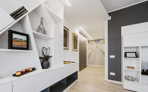 Open Space in stile contemporaneo di 47 di Annalisa Carli Architetto Open Space in stile contemporaneo di 47 di Annalisa Carli Architetto