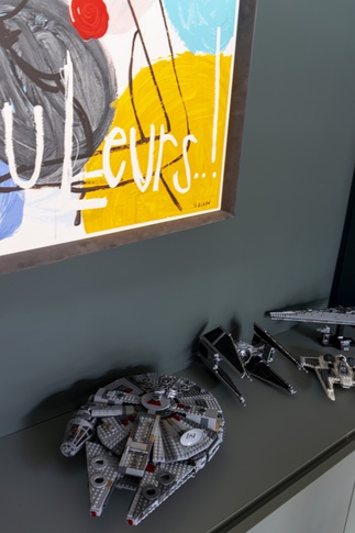 Soggiorno in stile contemporaneo di 32 di Studio MAC