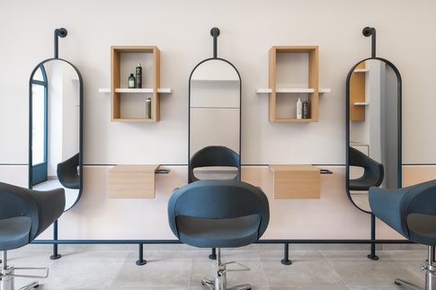 Open Space in stile contemporaneo di 55 di Studio A. Architetti