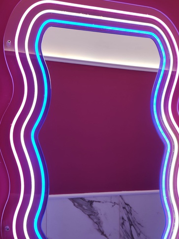 Open Space in stile pop art di 40 di Marila Fasulo Architetto Open Space in stile pop art di 40 di Marila Fasulo Architetto