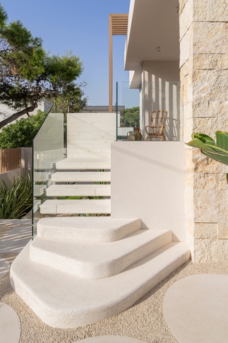 Giardino in stile mediterraneo di 126 di Francesco Cardano Interior Designer Giardino in stile mediterraneo di 126 di Francesco Cardano Interior Designer