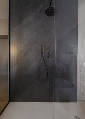 Bagno in stile moderno di 6 di Michela Cordisco Studio Bagno in stile moderno di 6 di Michela Cordisco Studio