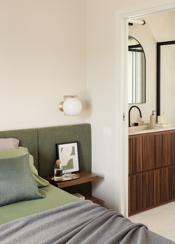 Camera da Letto in stile glamour di 16 di NOMADE ARCHITETTURA