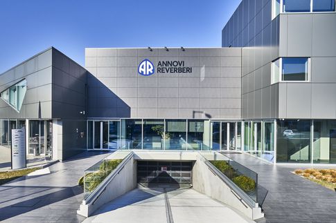 Open Space in stile industriale di 3800 di Lorenzo Franzi | Fotografia