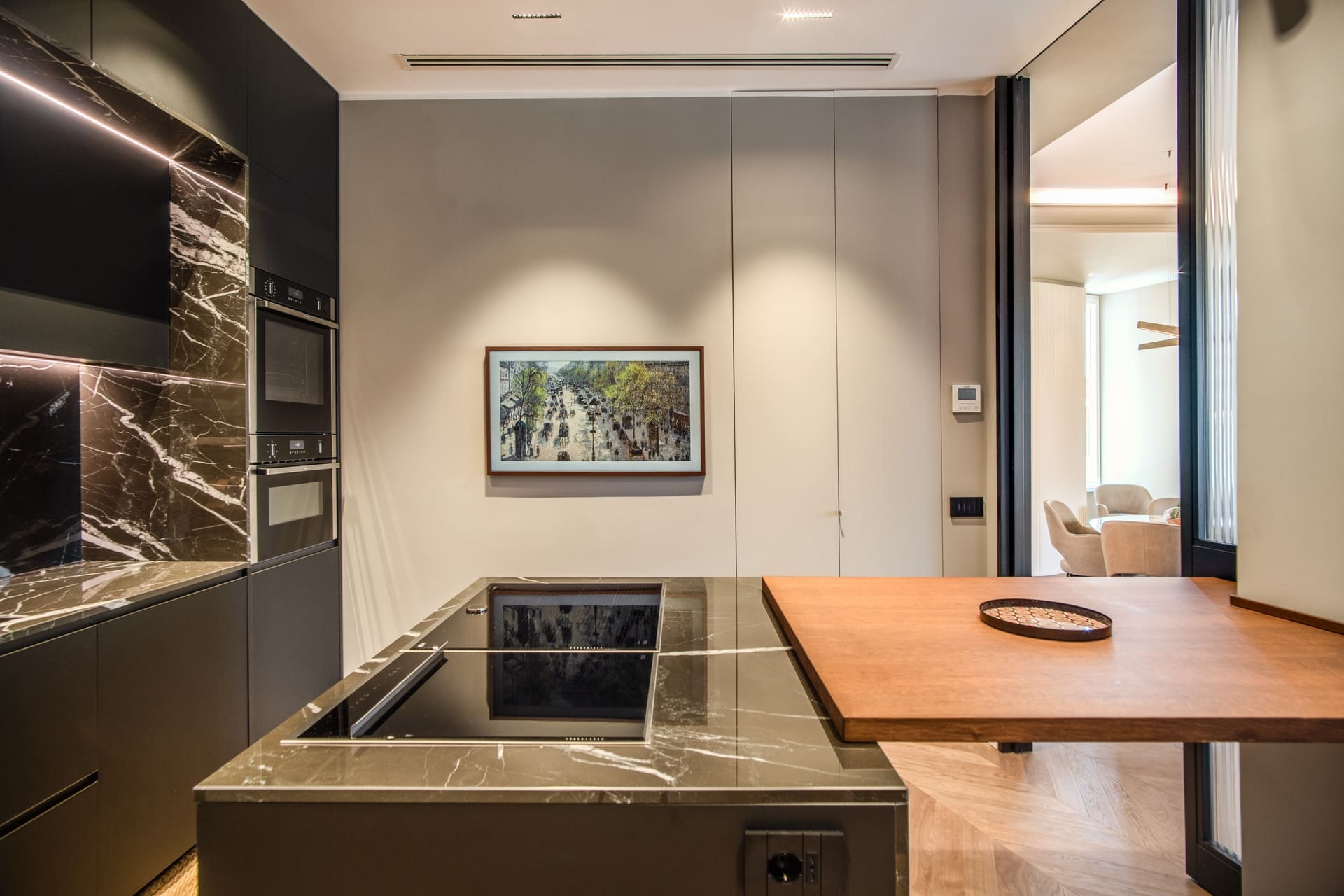 Cucina di design con materiali Porcelanosa