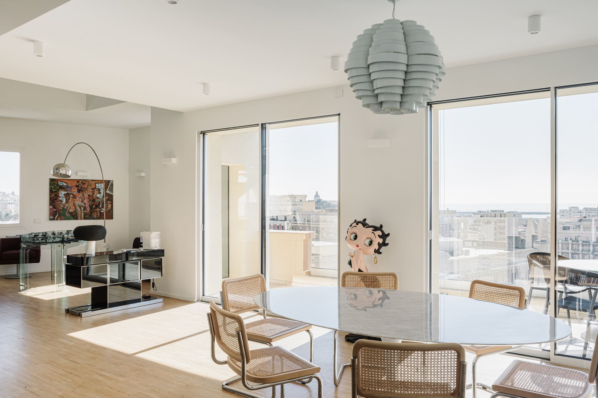 open space in stile industrial