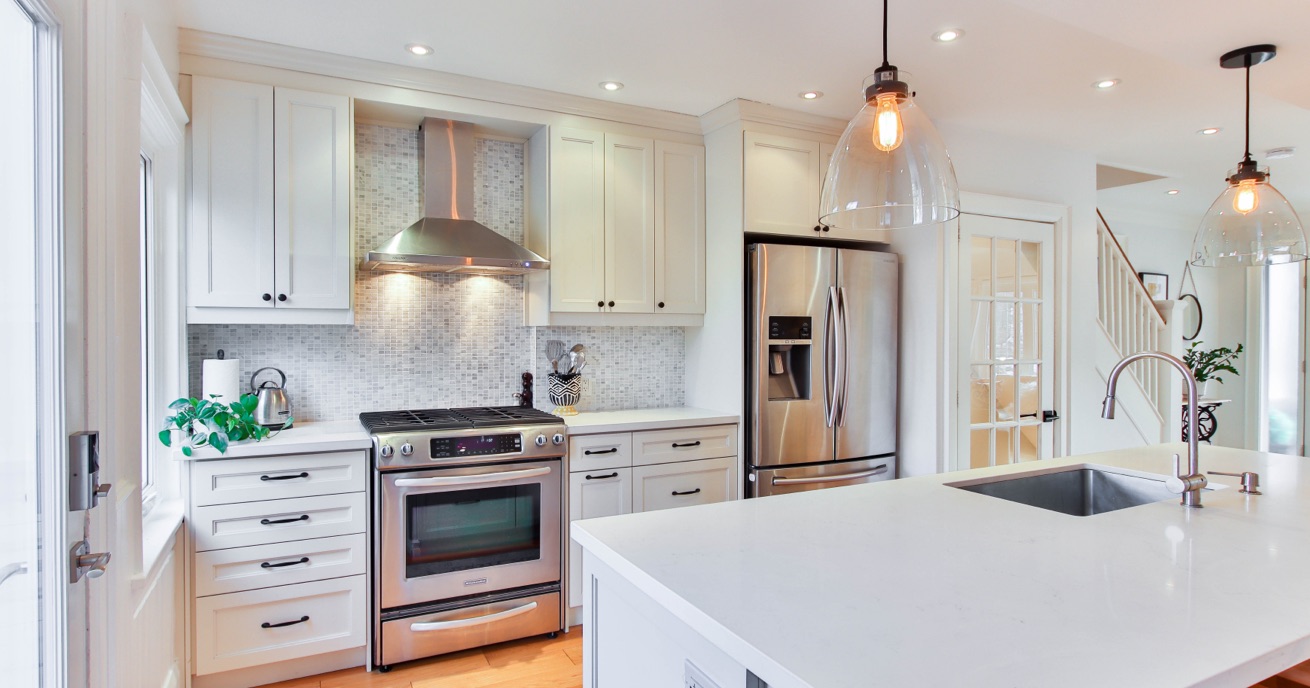 Come valorizzare gli ambienti di casa con la luce