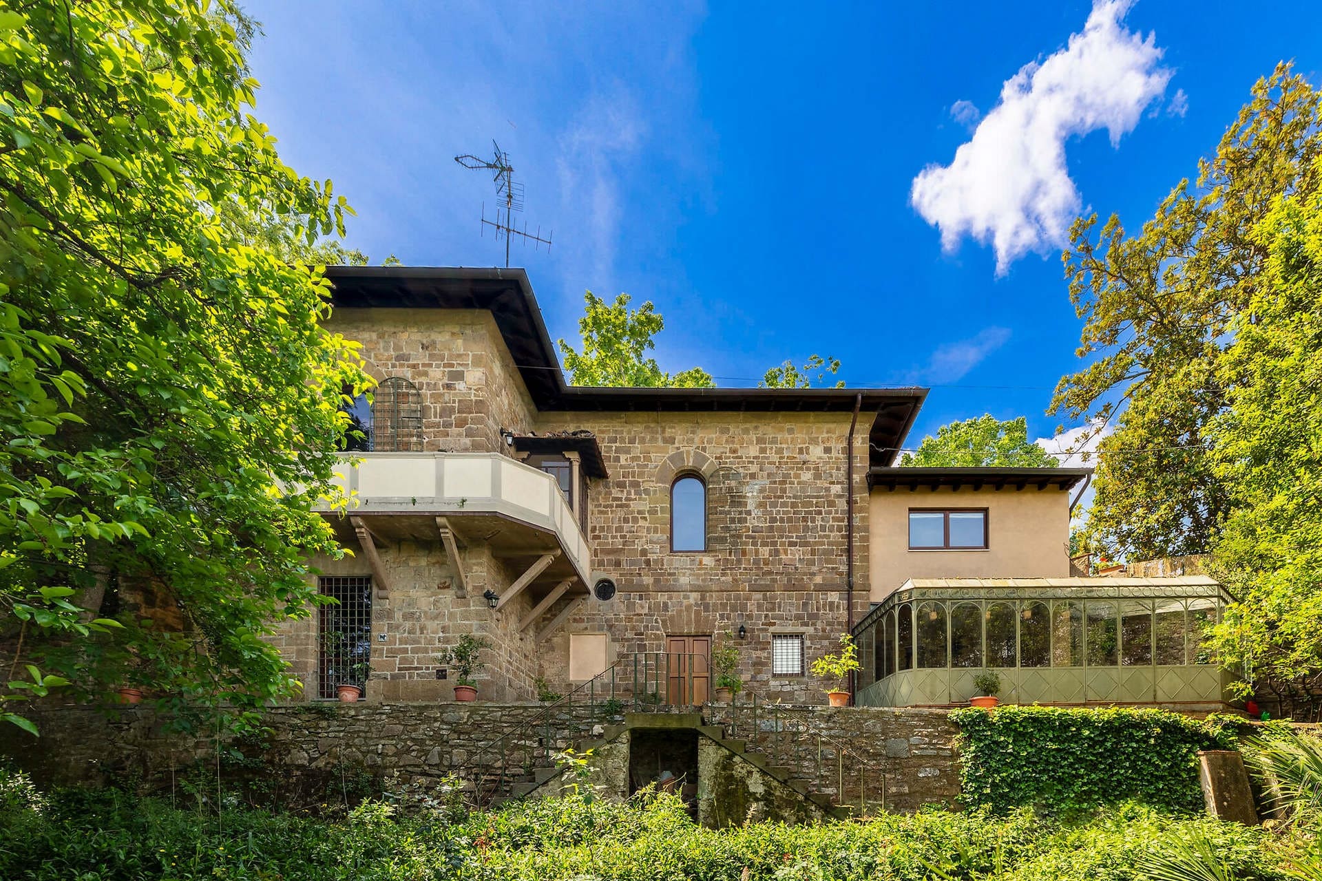 Ristrutturazione casale: classificazione, regole e permessi