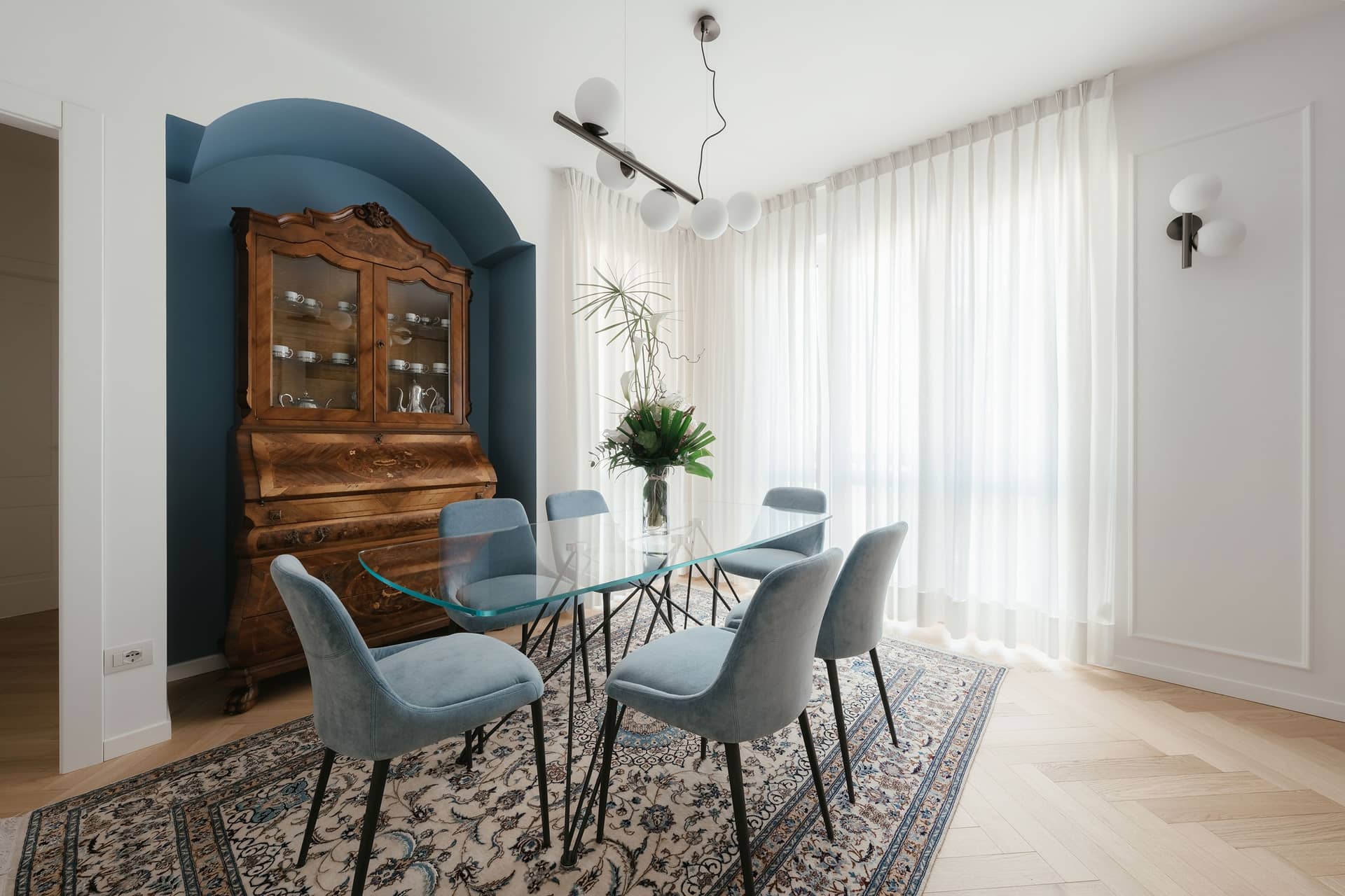 Soggiorno classico o moderno? Consigli e idee per arredare al meglio